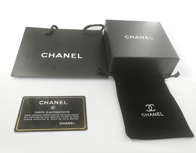 Alternative view of Chanel Tri-Tone Quilted Stack Bangle Set
