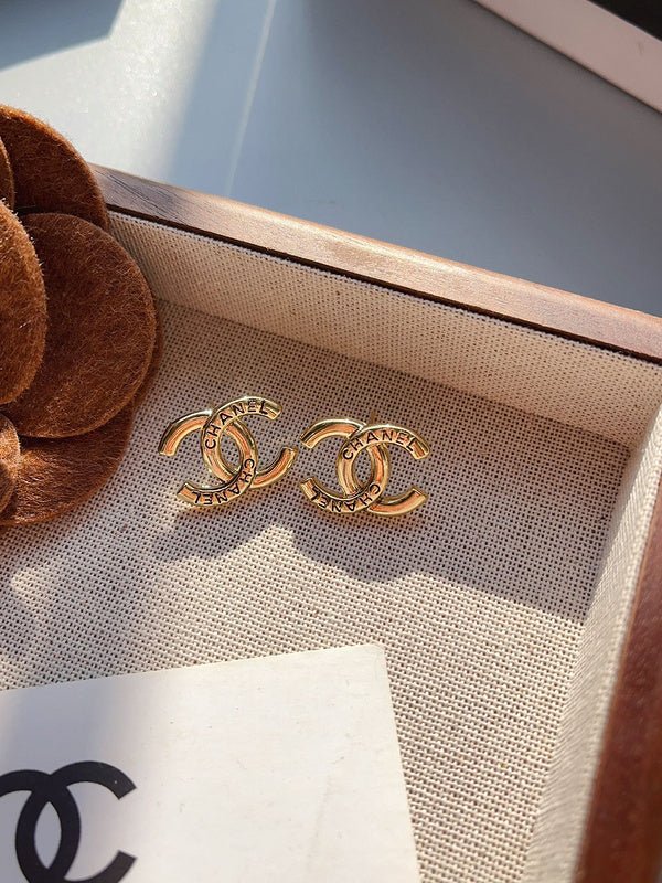 CHANEL Engraved Gold Double C Stud Earrings - Image 4