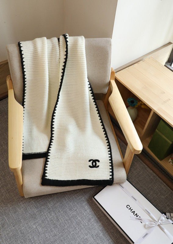 XCC48 Cashmere blend 33-170CM Scarf - Image 14