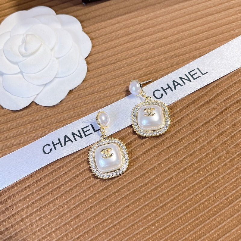 Chanel Pearl Square Crystal Border Drop Earrings - Image 3