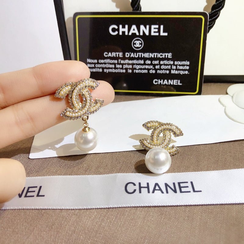 CHANEL Crystal CC Asymmetric Pearl Drop Stud Earrings - Image 6