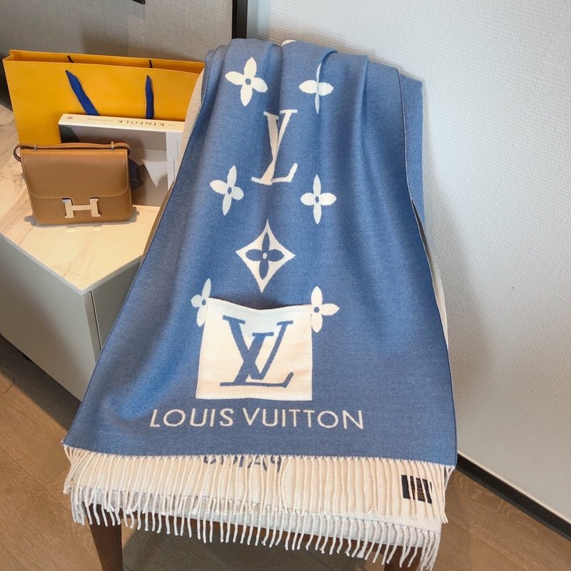 LV Black White Reversible Giant Monogram Shawl - Image 17