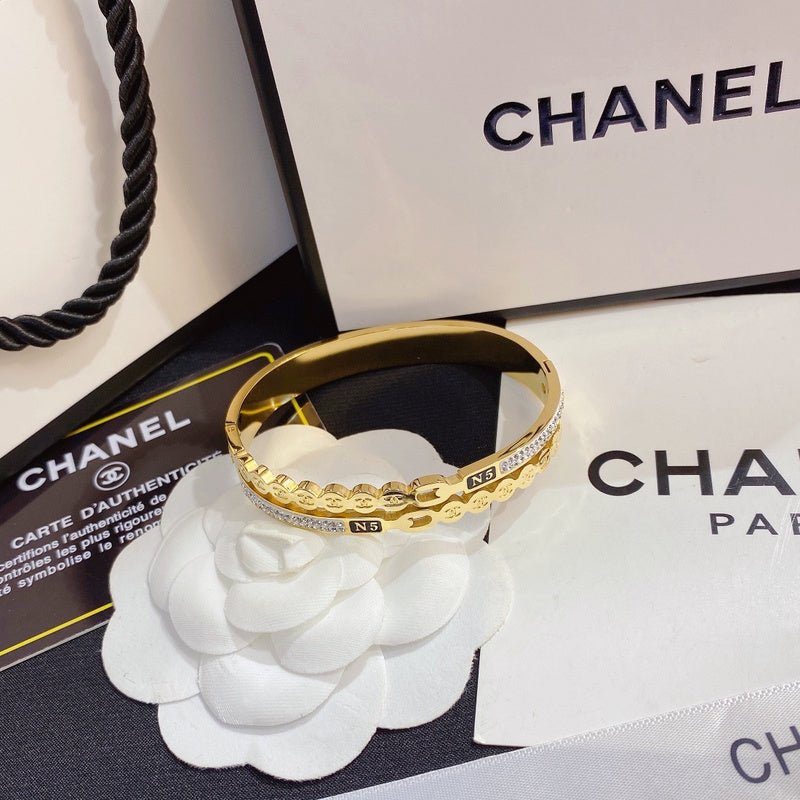 Alternative view of CHANEL Floral Crystal Edge Gold Solid Bangle