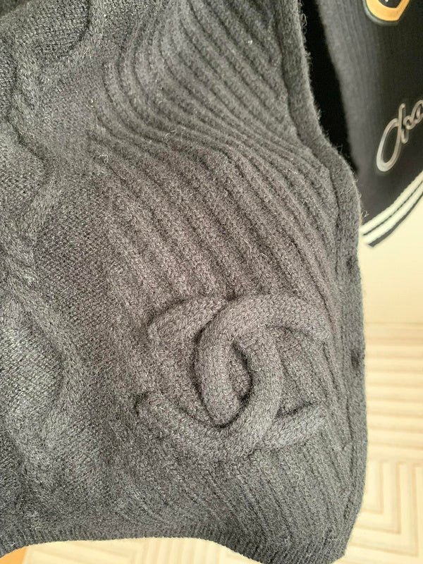 CHANEL Cable Knit Solid Color Scarf Pair - Image 8
