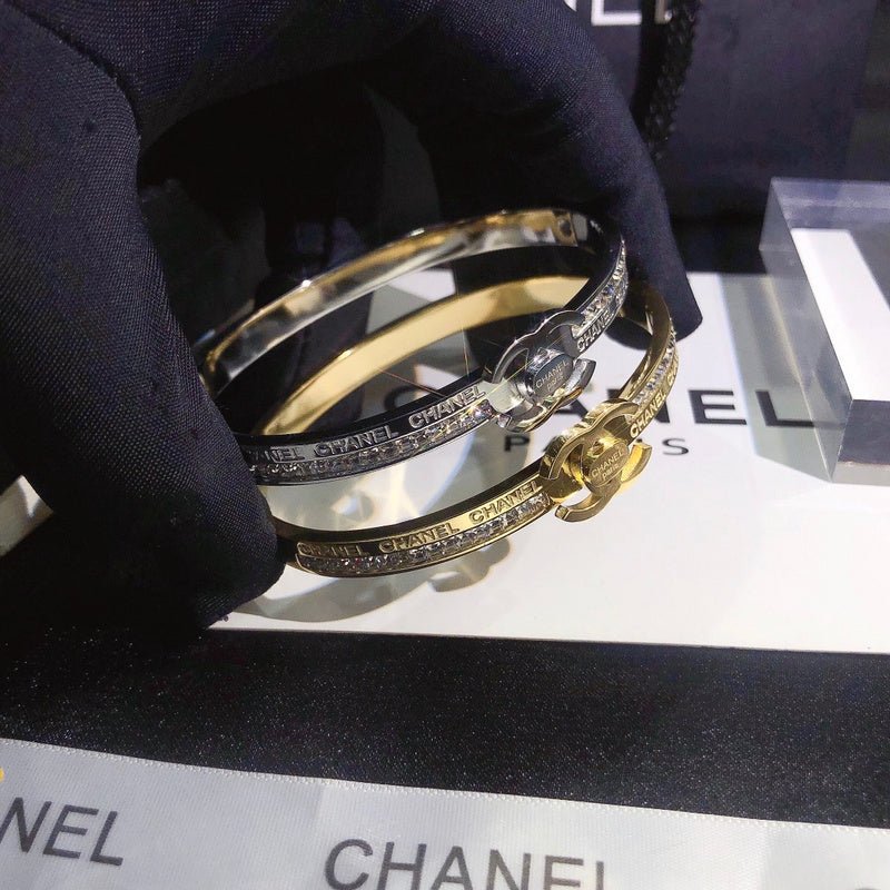 Alternative view of CHANEL Half Rhinestone Gold Silver CC Clasp