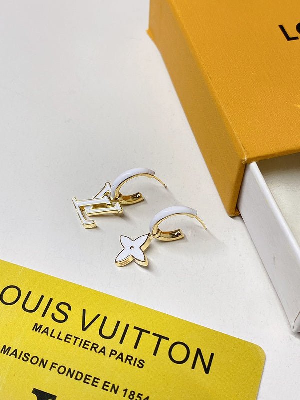 LV Two-Tone Hoop Four-Leaf Clover Drop Earrings - Image 5