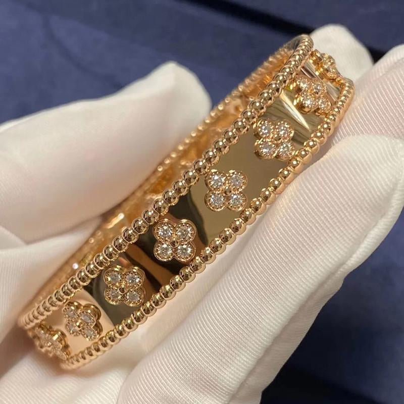 VAB30 Fashionable high quality four leaf flower bracelet gold plated Jewelry - Image 6
