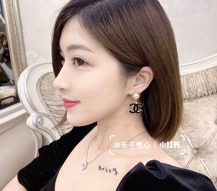 Chanel Enamel Pearl CC Drop Earrings - Image 9