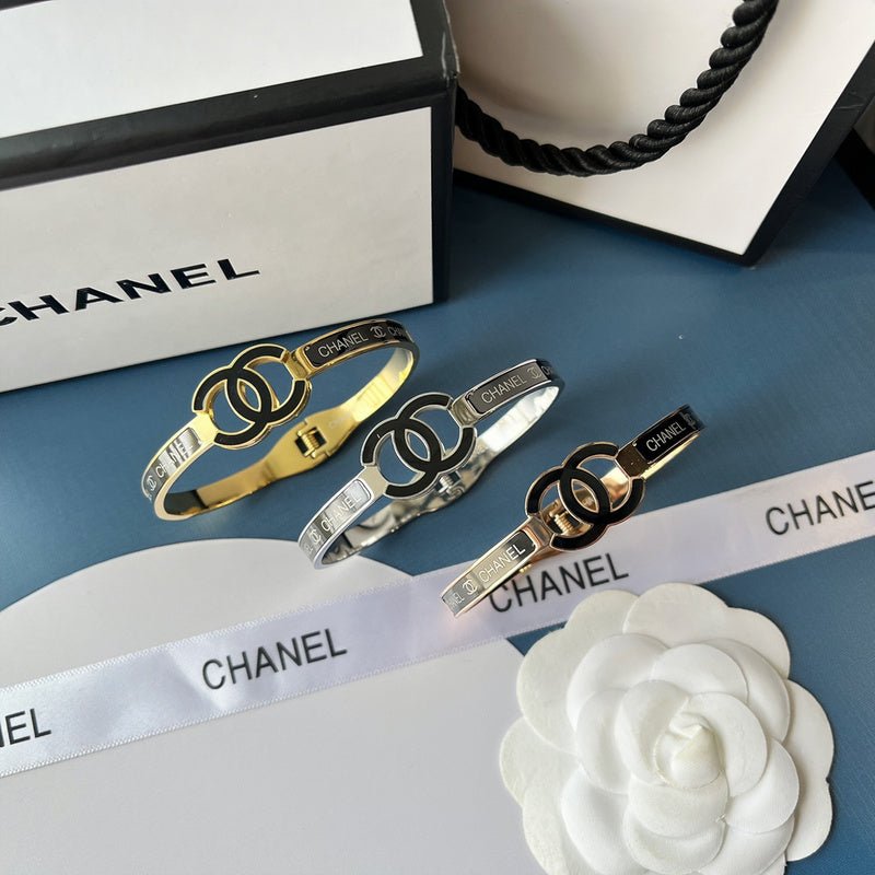 Chanel Black Inlay Double C Metal - Image 4