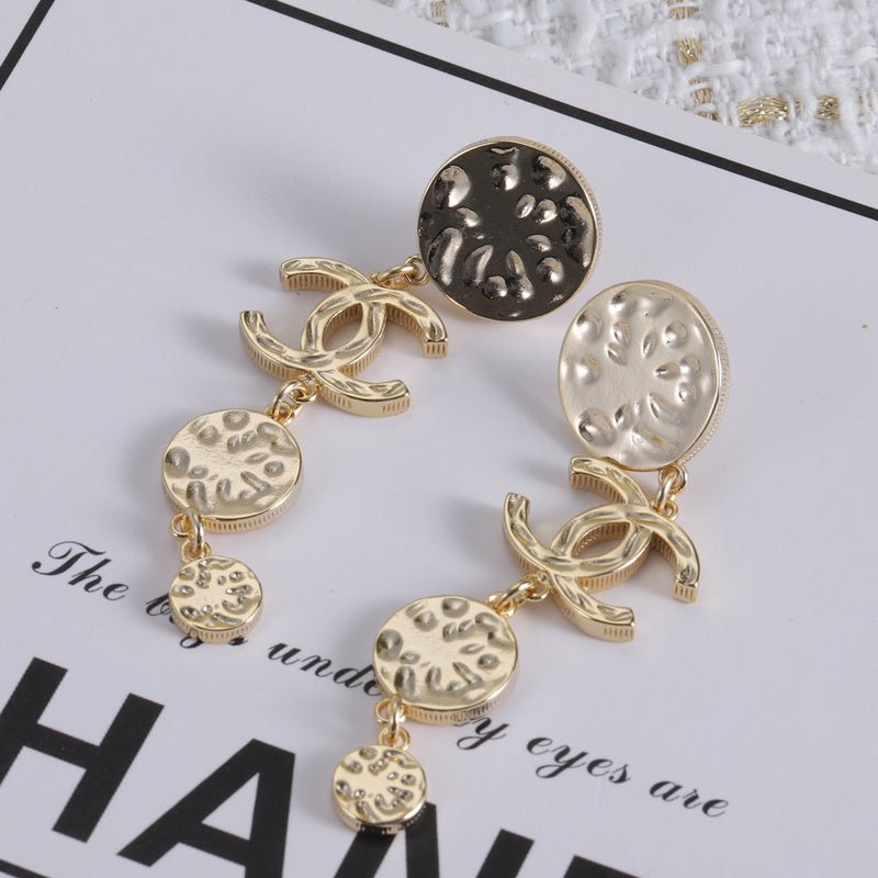 Chanel Gold Hammered Coin Drop CC - Image 3