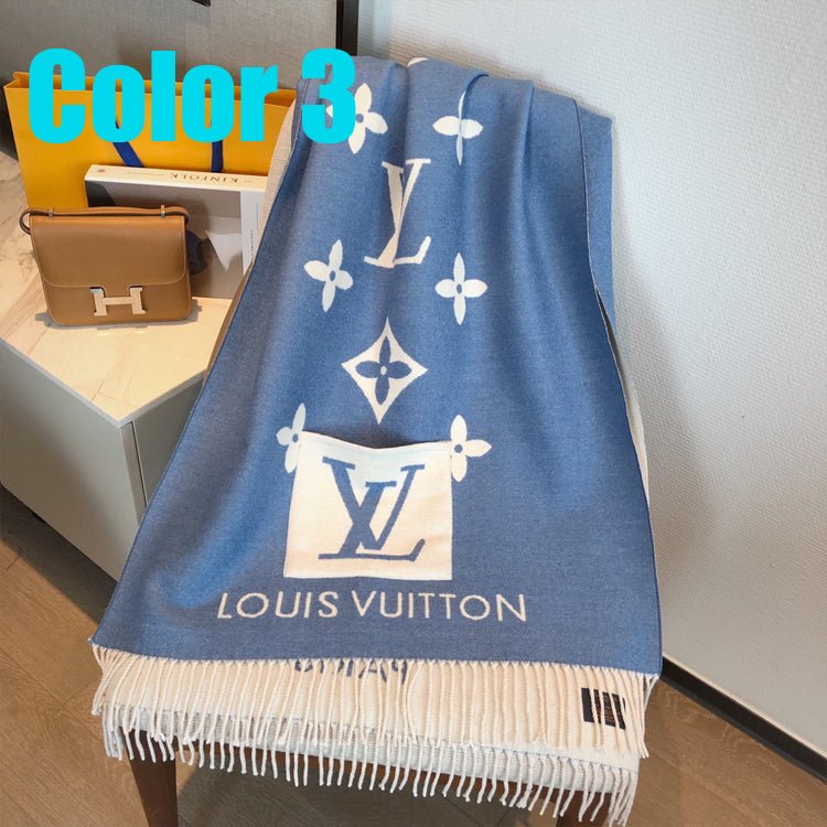 LV Black White Reversible Giant Monogram Shawl - Image 5