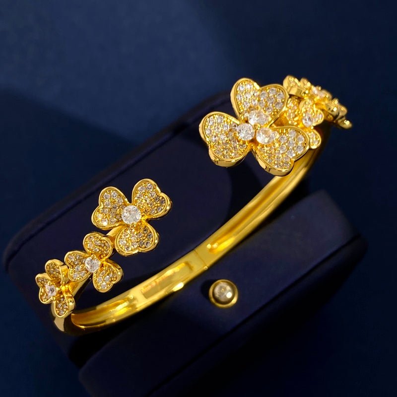 Alternative view of VAB43 Bracelet 18K plating gold Jewelry