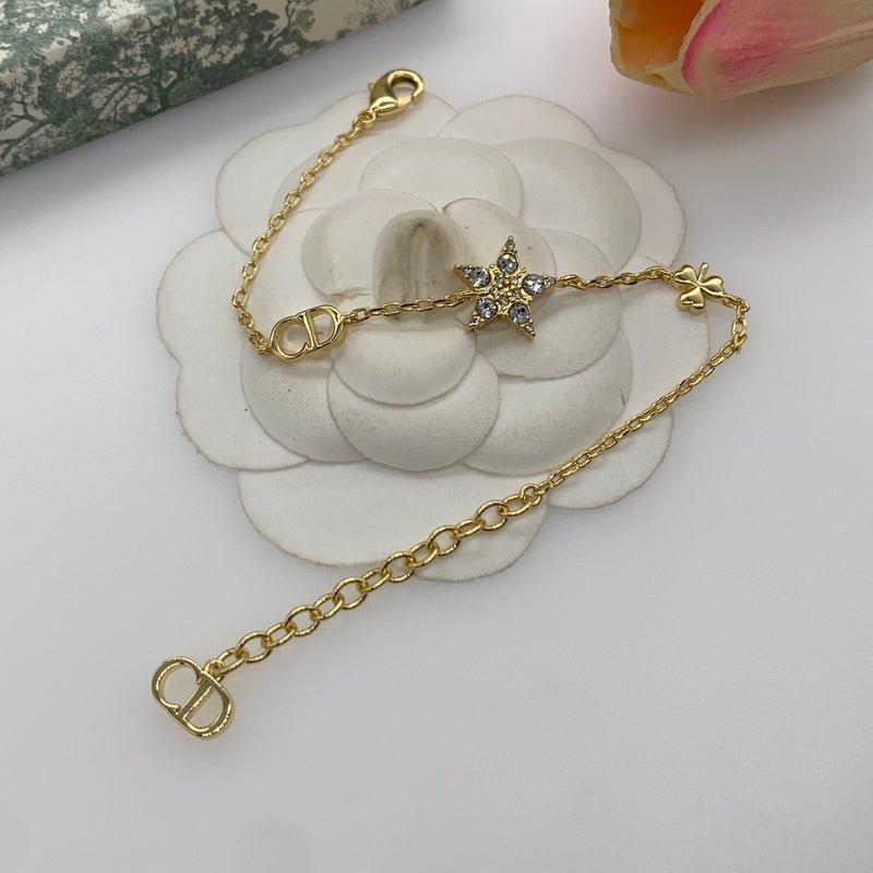 Dior Star & Clover Gold Bracelet - Image 6