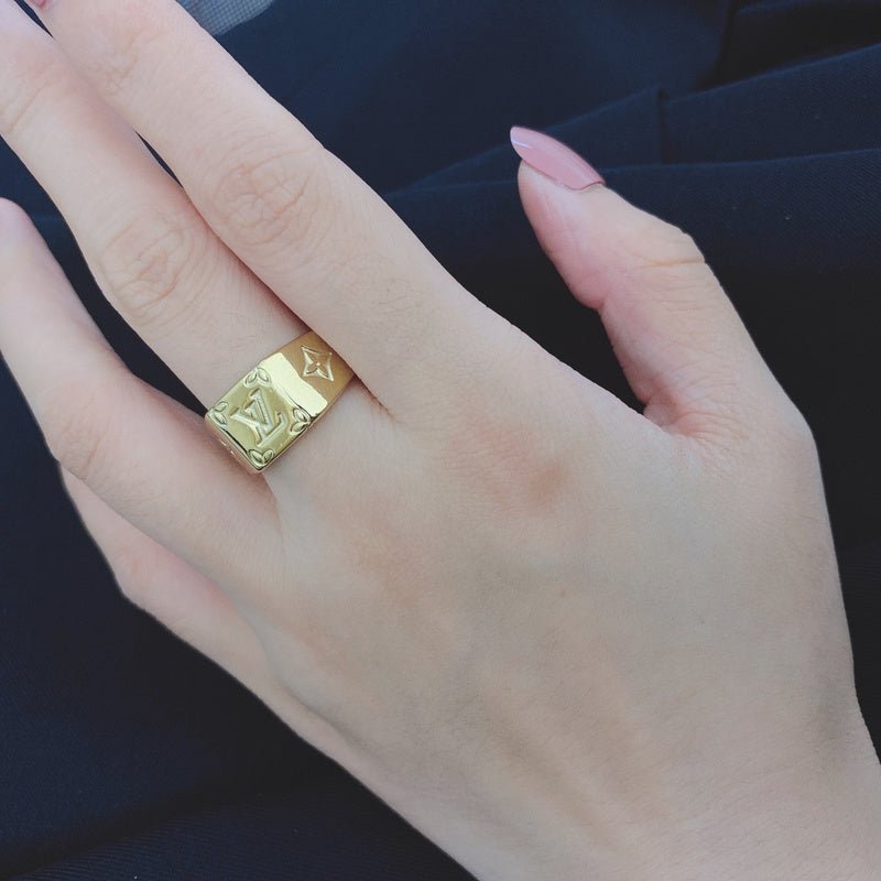 LV Engraved Monogram Mellow Ring - Image 8