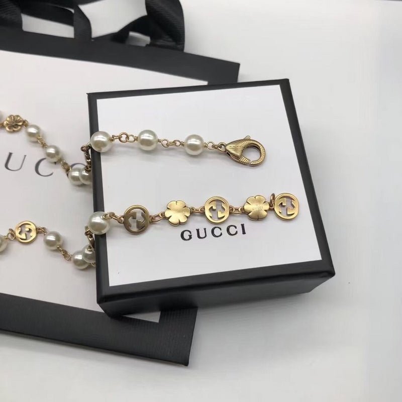 GUCCI Pearl Logo Gold Chain Necklace - Image 3