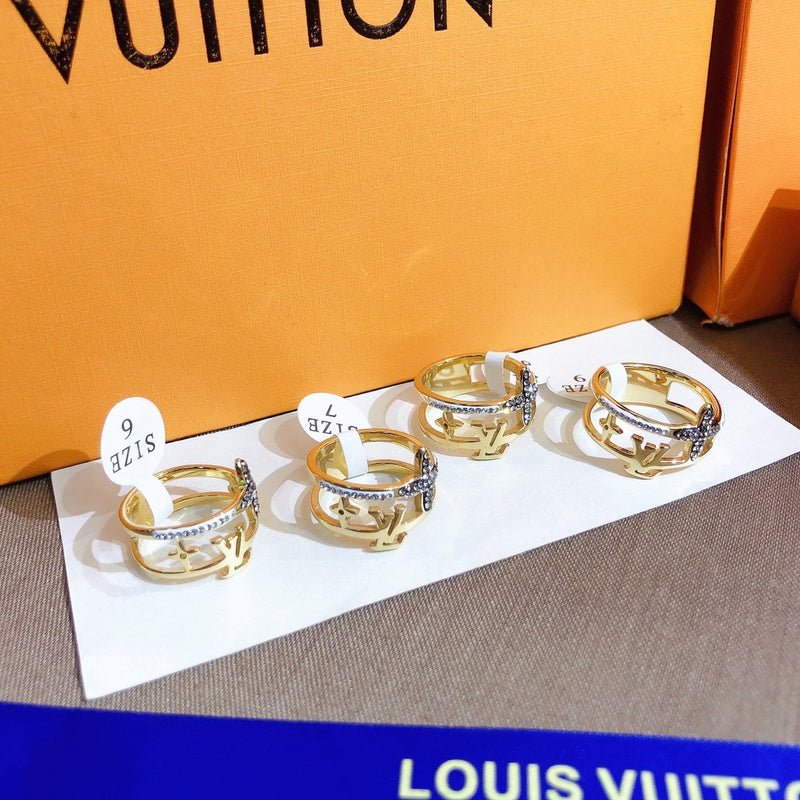 LV Double Hoop Logo Effortless Ring - Image 9