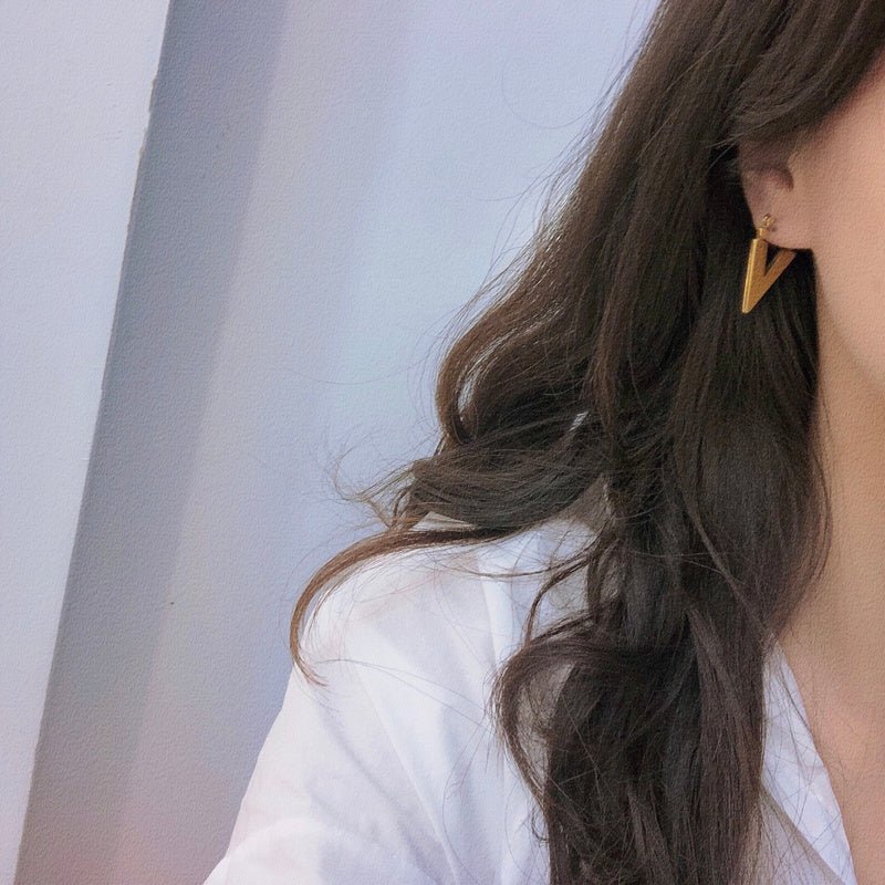 Alternative view of LV Essential V Hoop Earrings