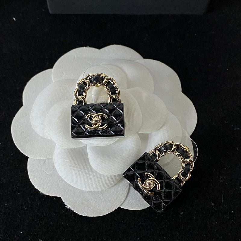 Chanel Quilted Handbag Shape Stud Earrings - Image 5