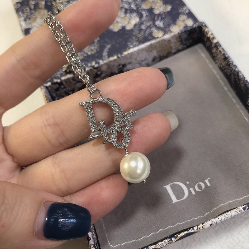 Dior Pearl & Star Lariat Necklace