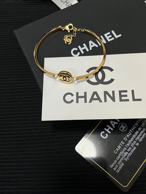 Chanel Oval Logo Thin Gold Bracelet - Image 3