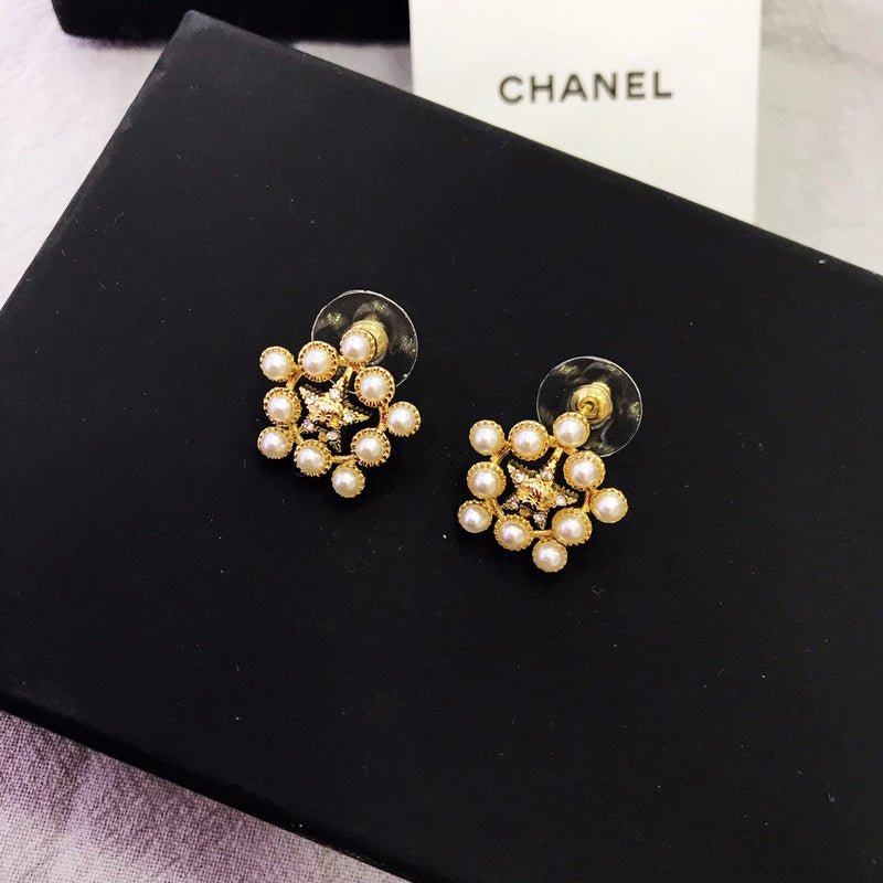 CHANEL Multi-Pearl Star Shape CC Stud Earrings - Image 6