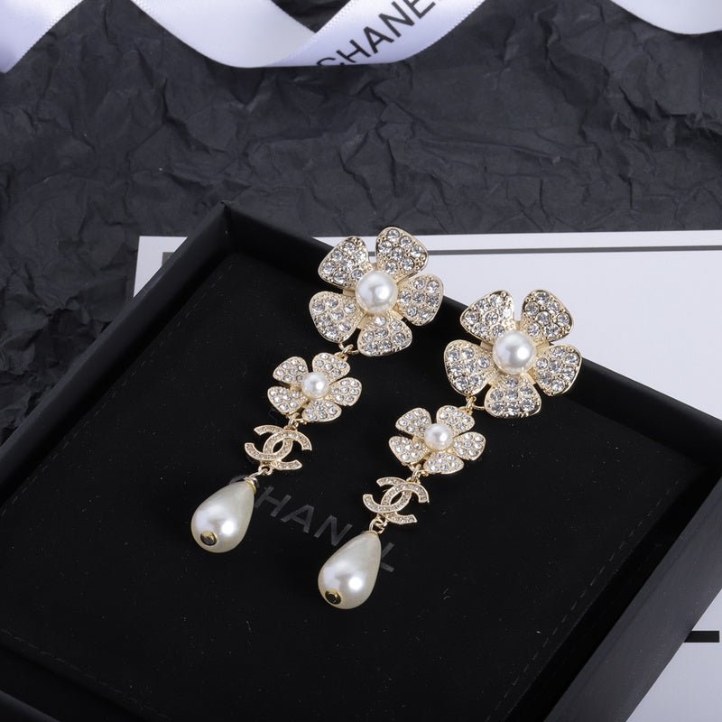 Chanel Floral Pearl Teardrop Pearl Drop Earrings - Image 6