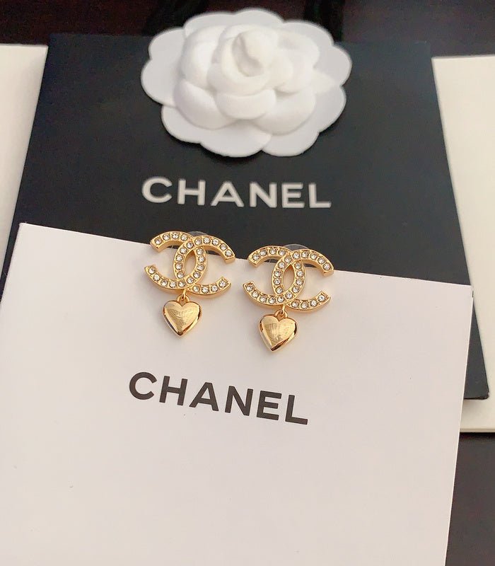 Chanel Rhinestone Double C Heart - Image 6