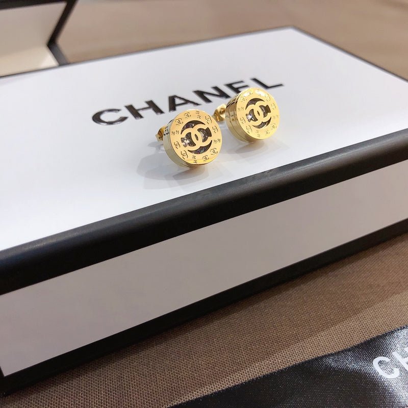 CHANEL Gold Rhinestone Round CC Stud