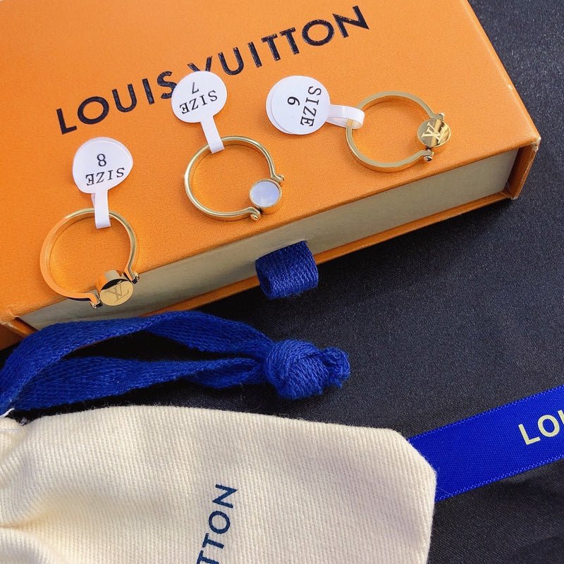LV Reversible Logo Ring
