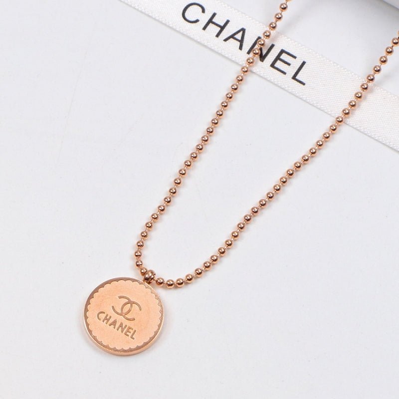 Chanel CC Engraved Necklace - Image 4