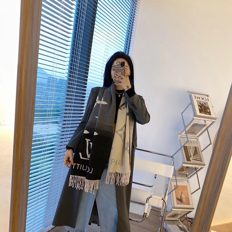 LV Gradient Monogram Motifs Fringed Soft Scarf - Image 10