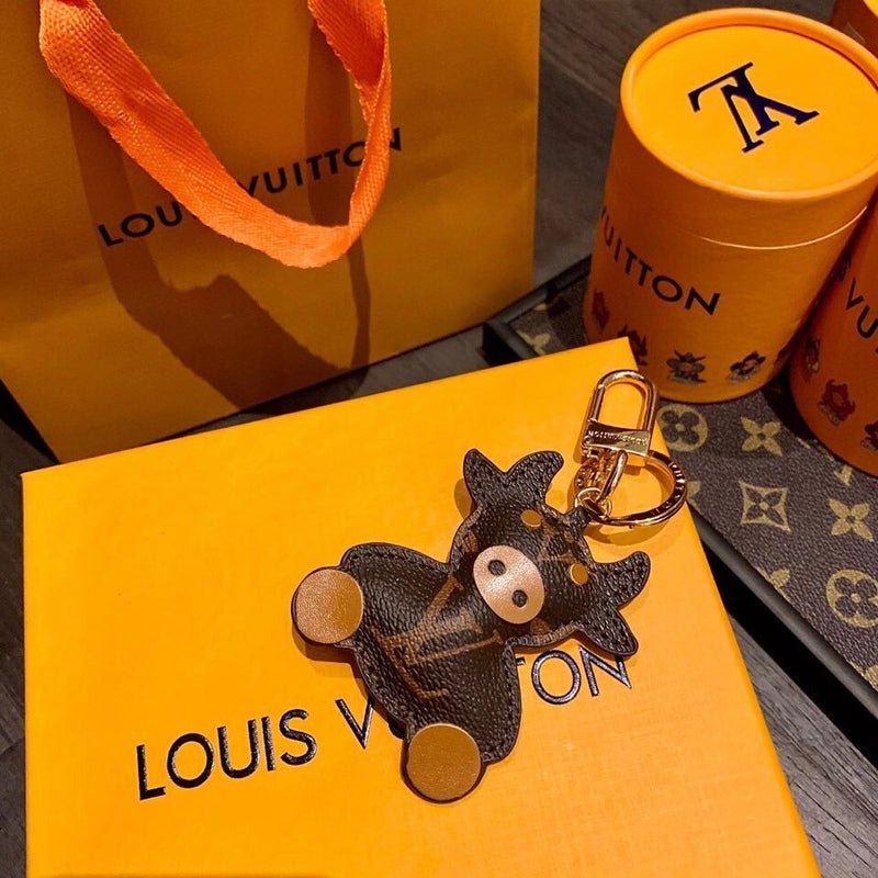 LV Monogram Canvas Material Cow Keychain - Image 3