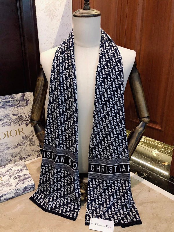 Dior Red White Monogram Pattern Warm Scarf - Image 11