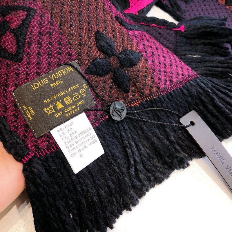 LV Four-Color Textured Knit Monogram Fringed Scarf - Image 5