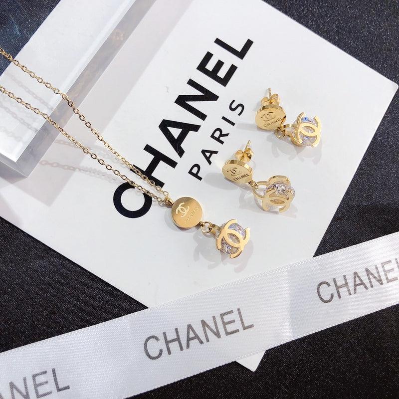 Chanel Gold Disc Crystal CC Drop - Image 5