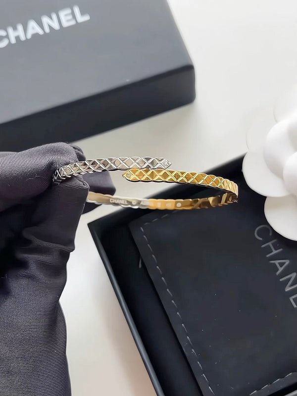 Chanel Two-Tone Quilted Pattern Snake Cuff - Image 6