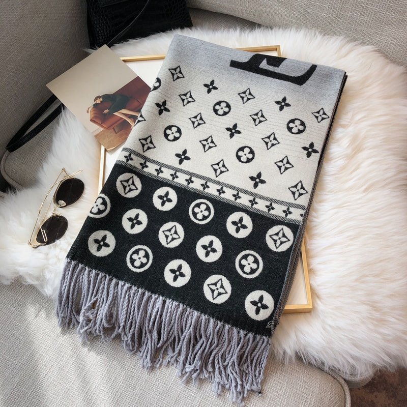 Alternative view of LV Black Gradient Monogram Fringed Shawl