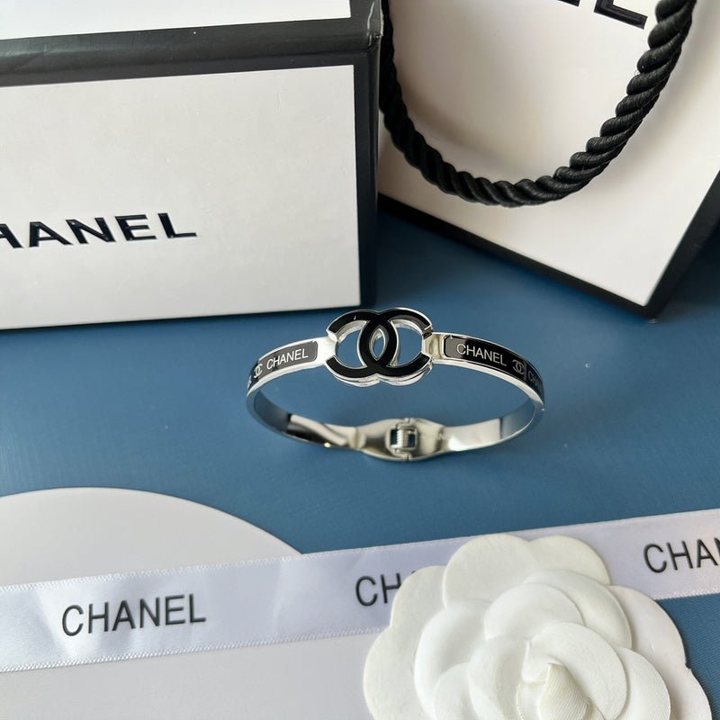 Chanel Black Inlay Double C Metal - Image 3