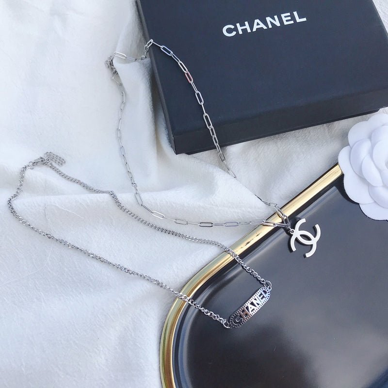 Chanel Silver Dual-Layer Logo Bar CC Necklace - Image 8