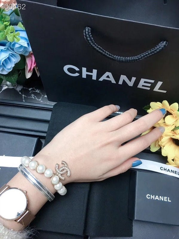 Chanel Pearl Rhinestone Double C Pendant Bracelet - Image 5