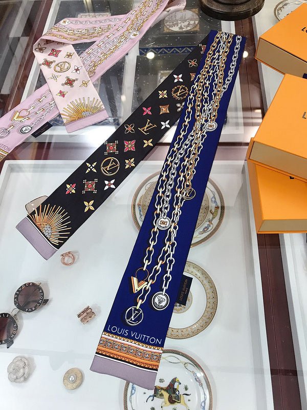 LV Pastel Pink Chain & Gem Monogram Scarf - Image 13