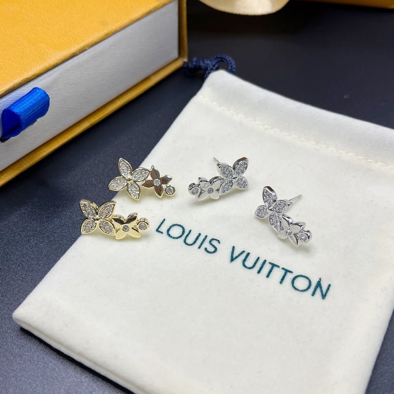 LV Crystal Flowe Earrings - Image 5