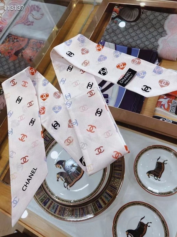Alternative view of XCC17 silk satin 8-120CM scarf