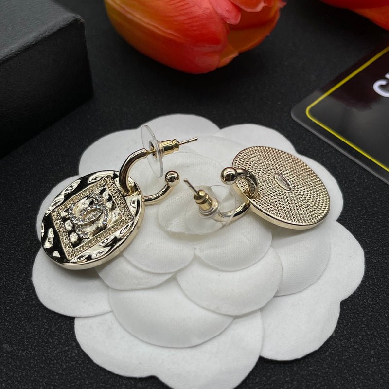Chanel Hammered Metal Square Logo Hoop Earrings - Image 4