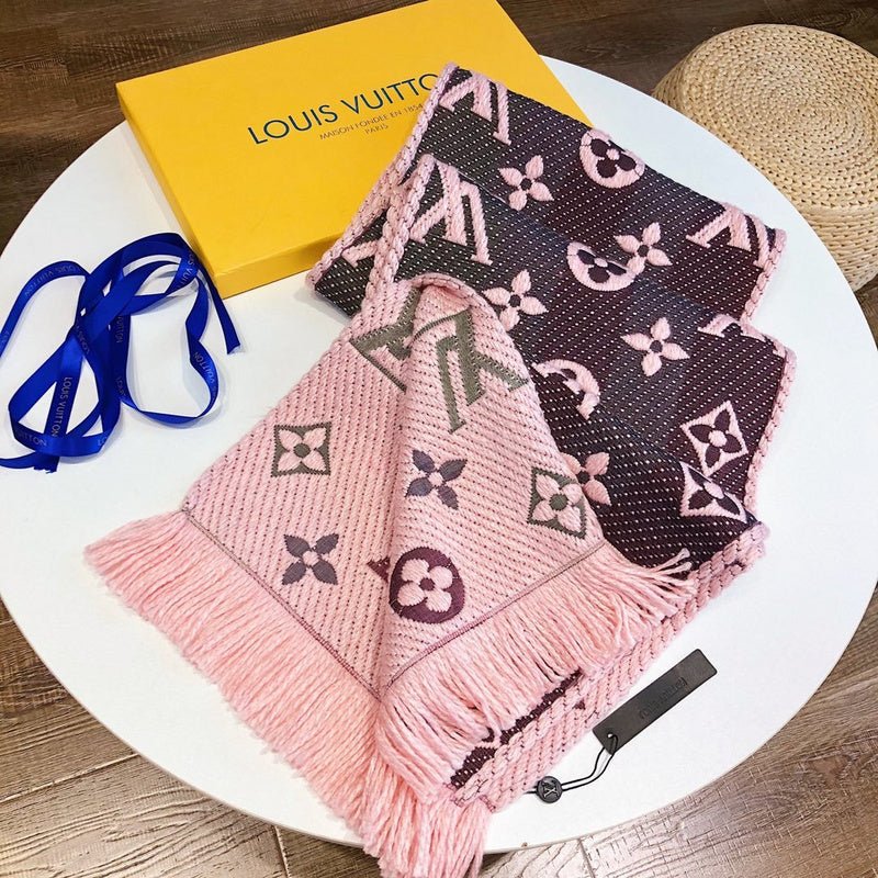 LV Four-Color Textured Knit Monogram Fringed Scarf - Image 15