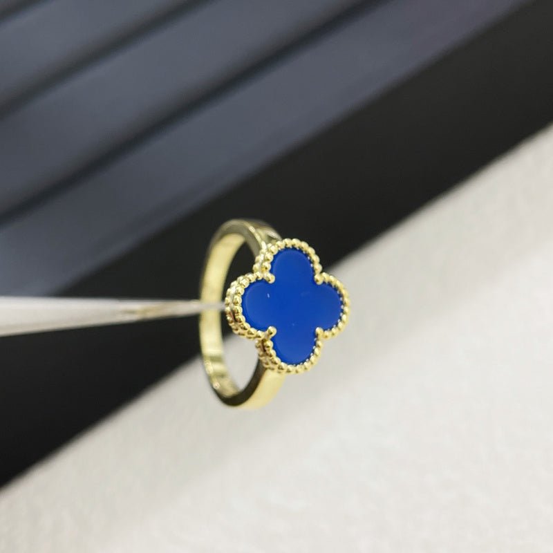 Bright Blue Chalcedony Four Leaf Clover Ring - Image 3