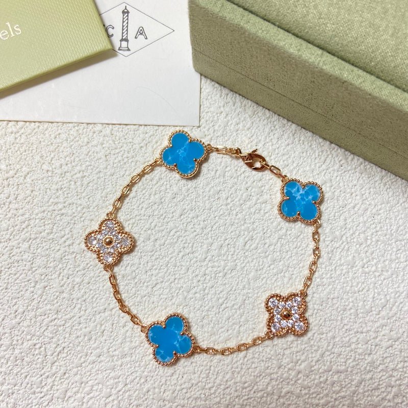 Alternative view of VAB49   New Diamond Sea Pattern Stone Five Flower Bracelet Jewelry