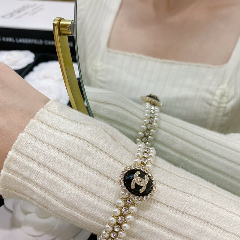Chanel Pearl Rhinestone Double C Jewelry Set - Image 4