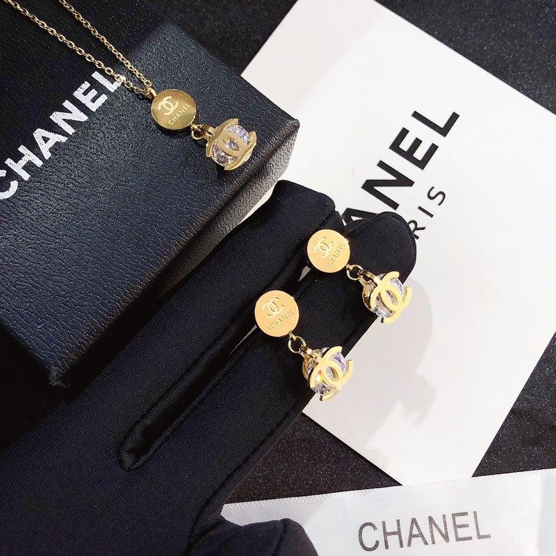 Chanel Gold Disc Crystal CC Drop - Image 8