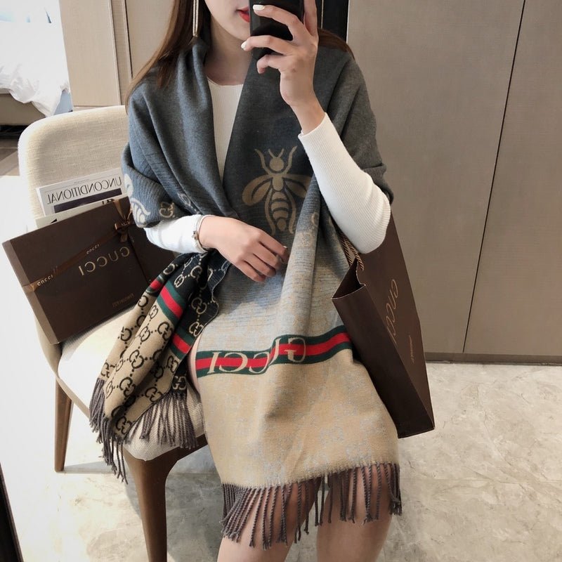 Alternative view of XGC4 cashmere blend 65-180CM Scarf